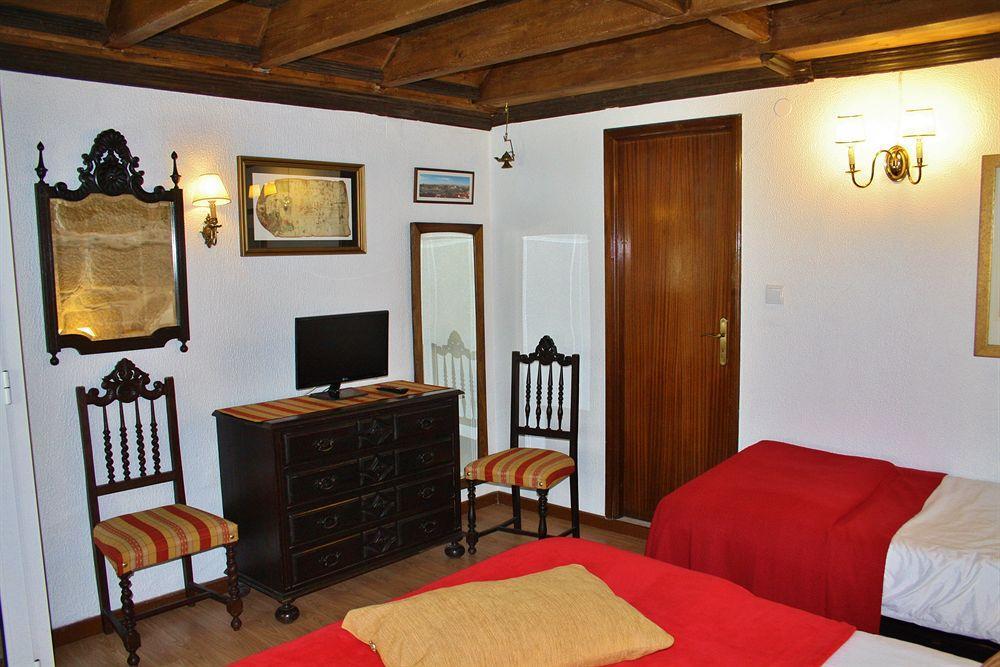 Alvares Cabral Guesthouse Porto Exterior foto
