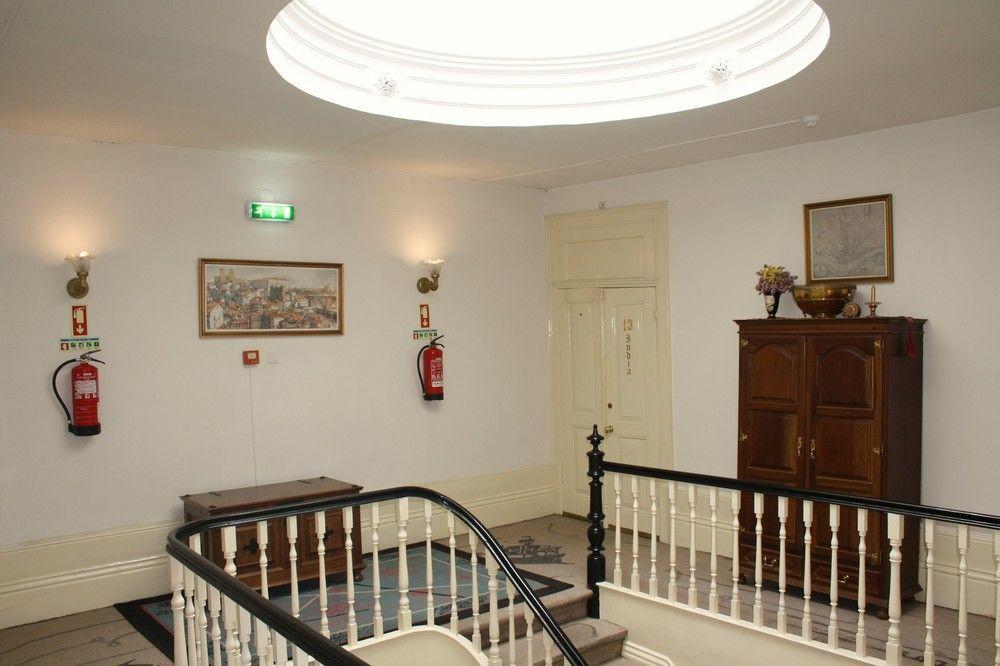 Alvares Cabral Guesthouse Porto Exterior foto