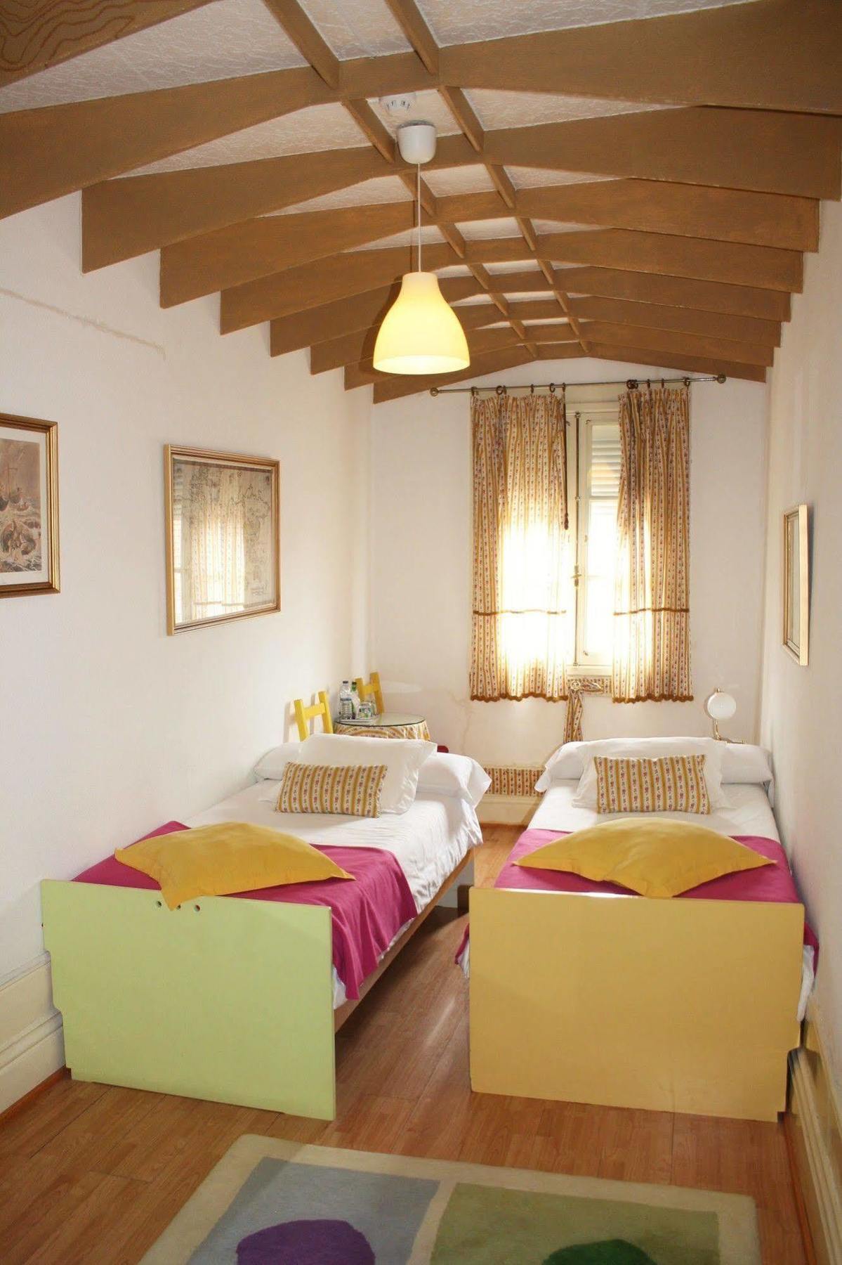 Alvares Cabral Guesthouse Porto Exterior foto