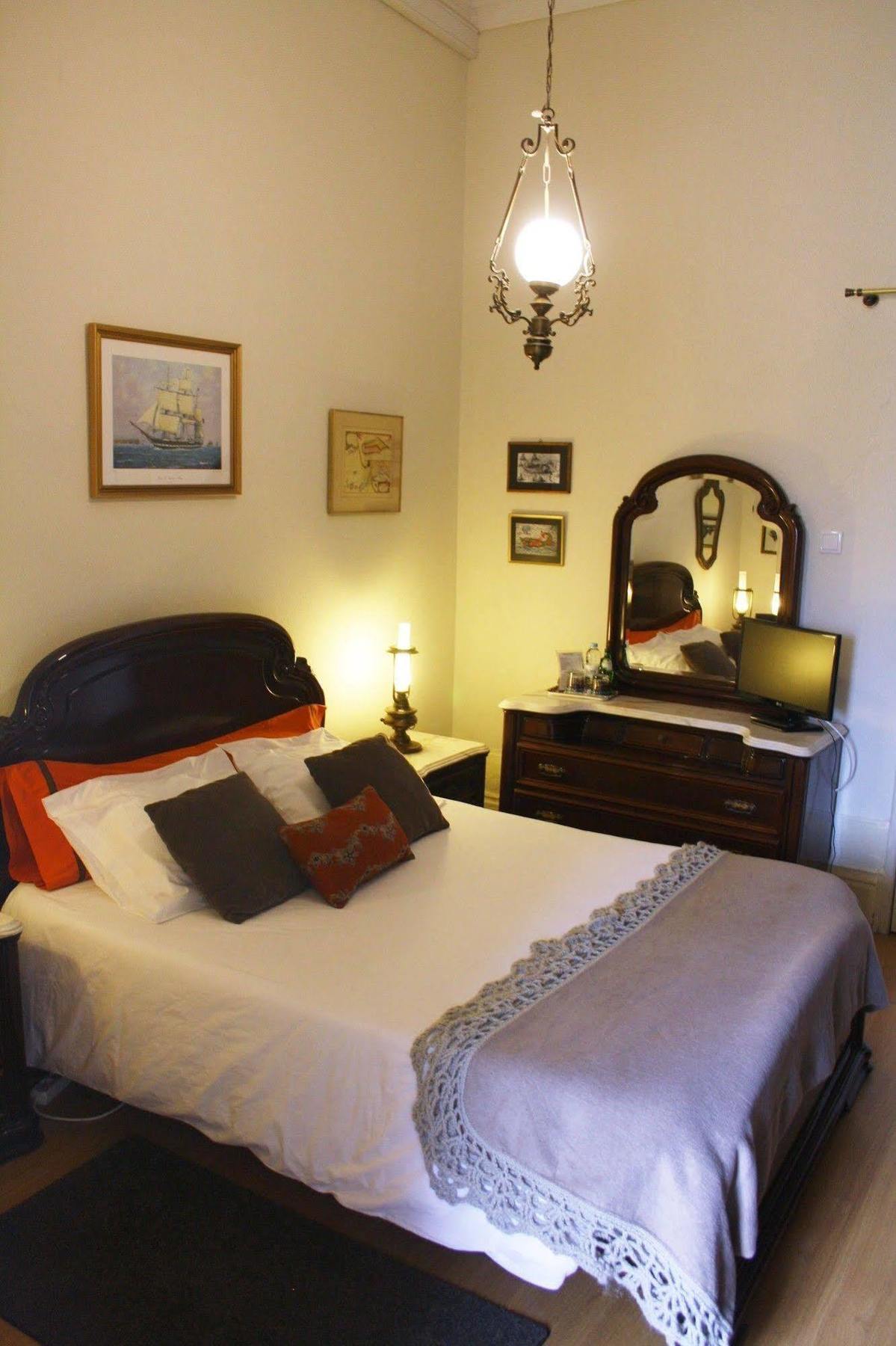 Alvares Cabral Guesthouse Porto Exterior foto